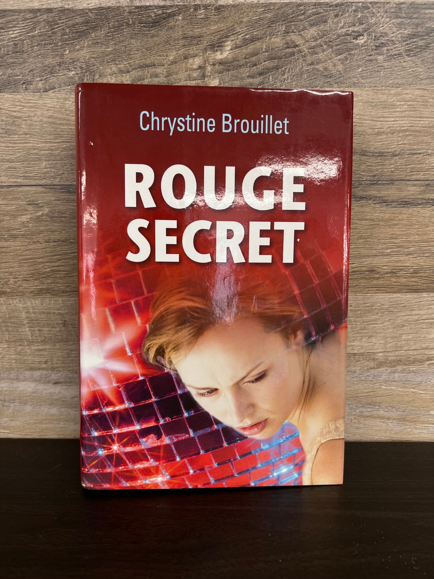 Rouge secret 1668