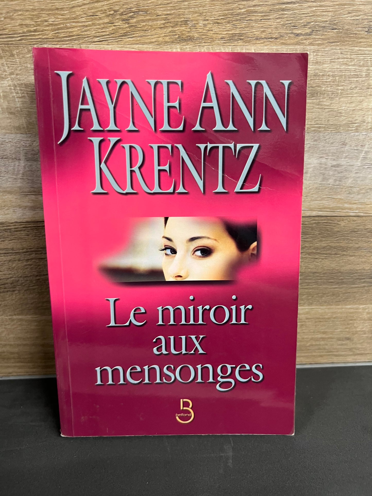 Le miroir aux mensonges 2430