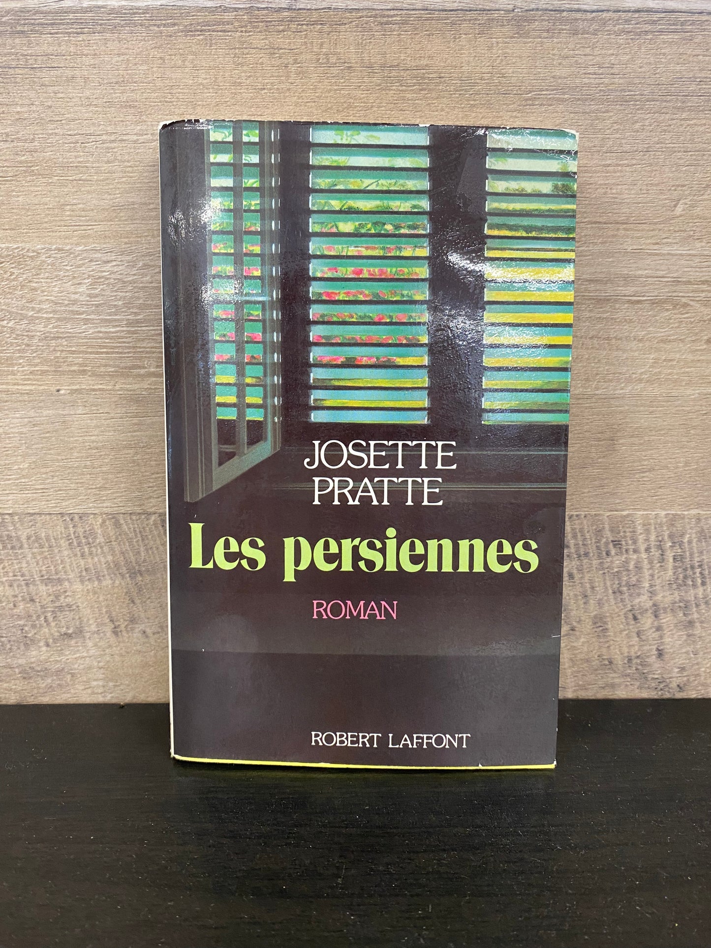 Les persiennes 2157