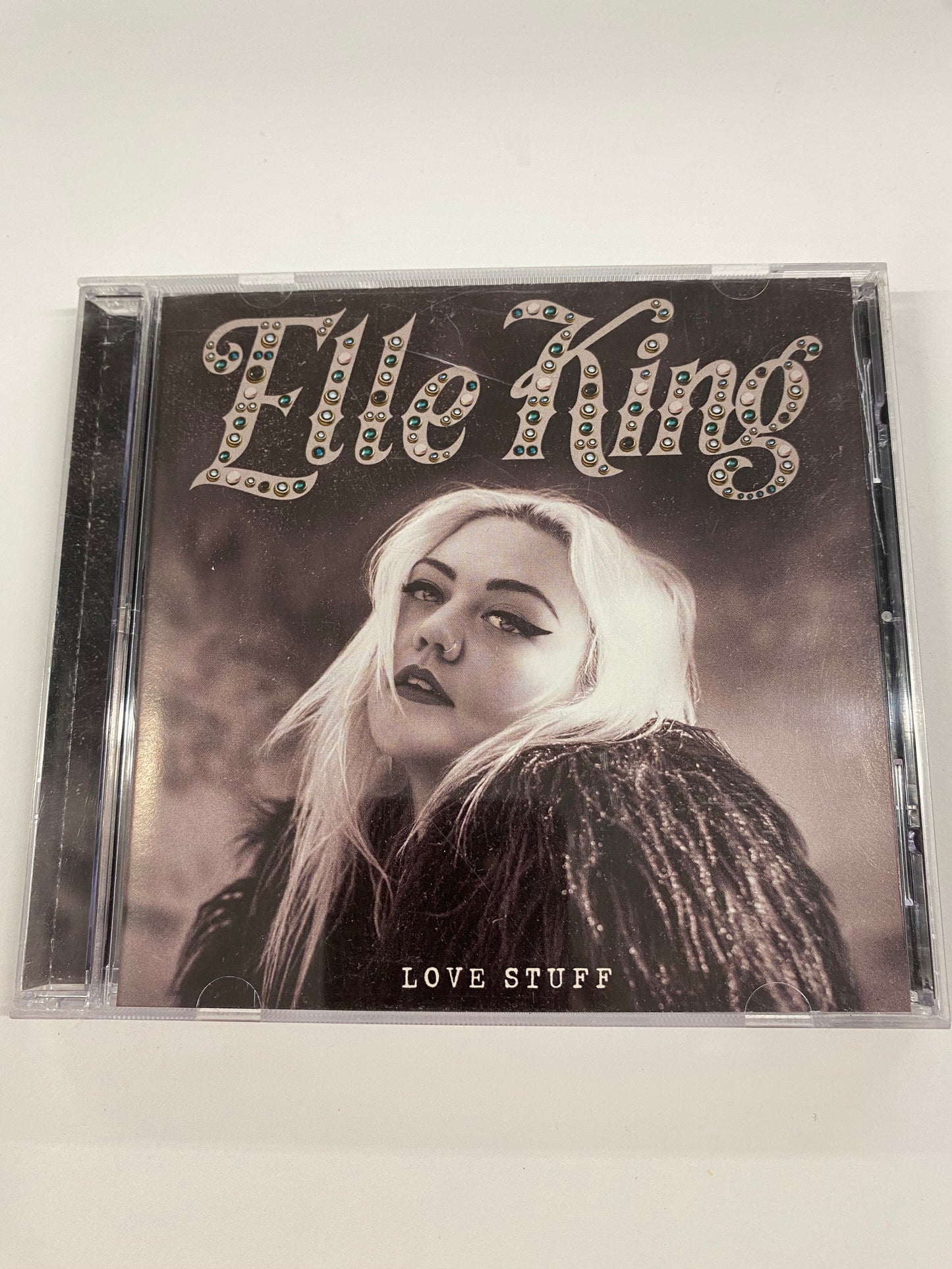 Elle King 733