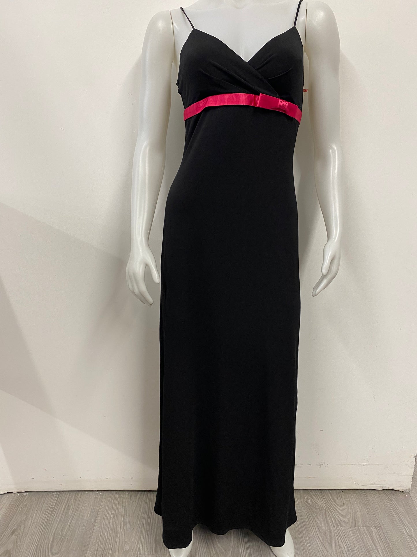 Robe noir et rose fuchsia (Oblique) 645