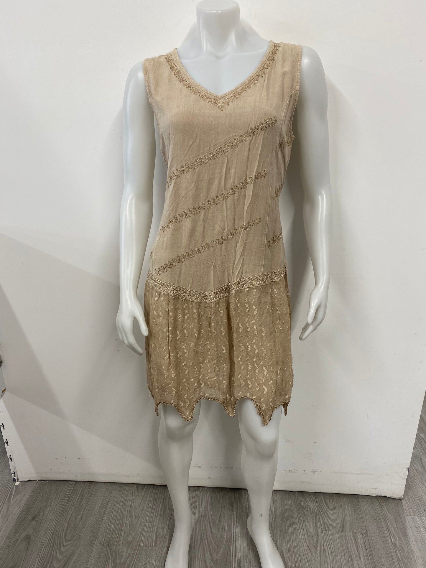 Robe beige (Paris) 813